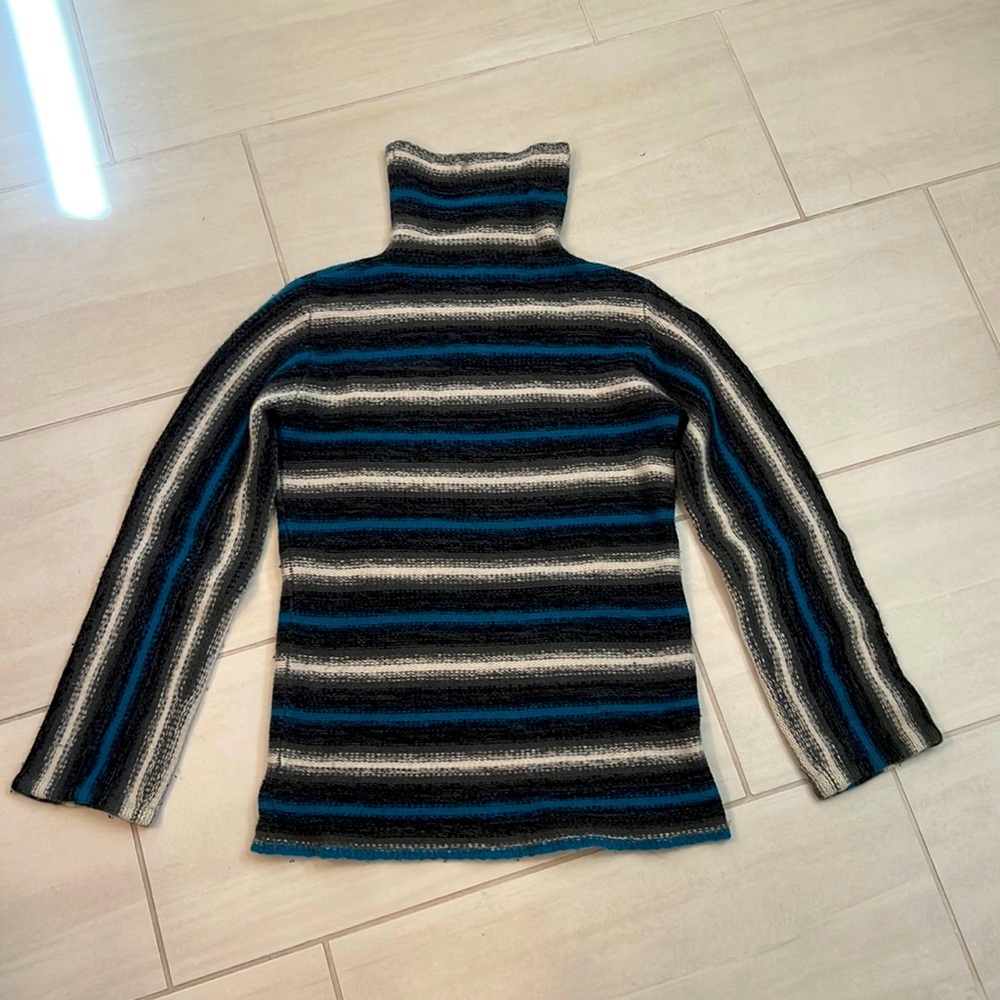 TSE Cashmere turtleneck